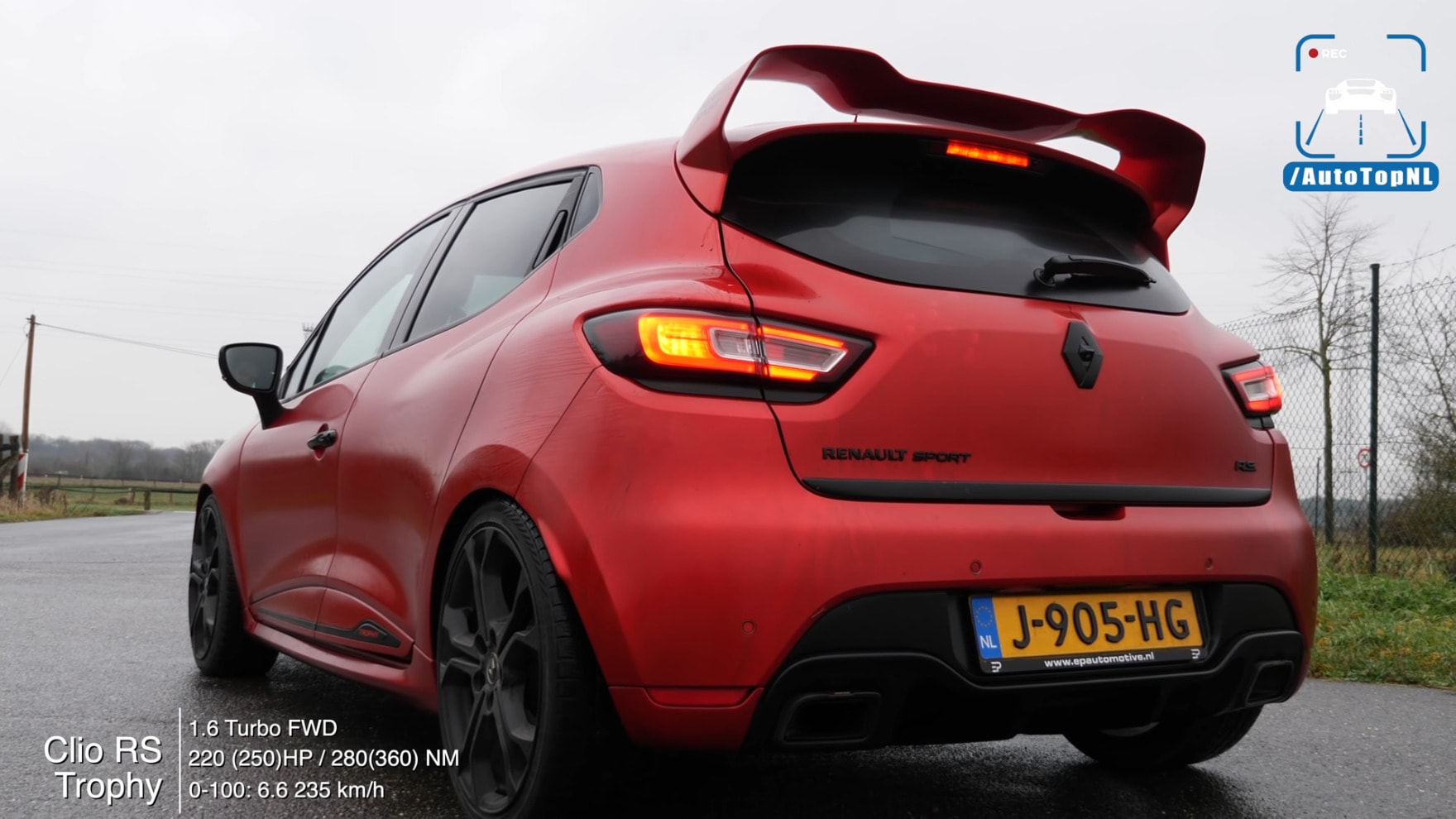 250-HP Renault Clio RS Hits 144 MPH on Autobahn, Akrapovic Exhaust Sounds  Epic - autoevolution