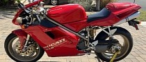 325-Mile 1997 Ducati 916 Is Virtually Bereft of Any Defects, Looks Downright Perplexing