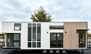 37-Ft Tiny Home Urban Park Max Is the Smaller Version of an Ultra-Modern House