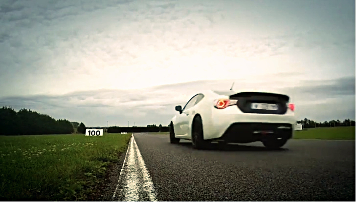 400 HP Toyota GT 86 on the track