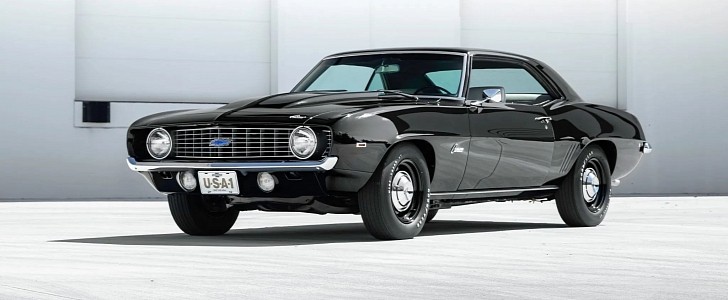 427-Powered 1969 Chevrolet Camaro COPO Tribute Looks Menacing in Tuxedo  Black Over Ivory - autoevolution