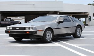 4,400-Mile 1983 DeLorean DMC-12 on Auction Is $25,000 with Six Days Left