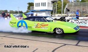 4.4s Run Paints a Quick Scene of Blown HEMI Madness for 1970 Plymouth Superbird