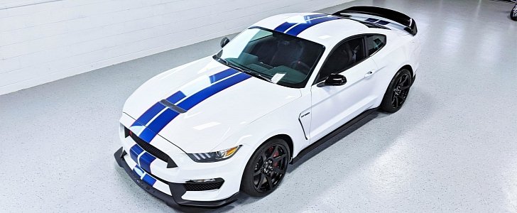 475-Mile 2018 Ford Mustang Shelby GT350R 