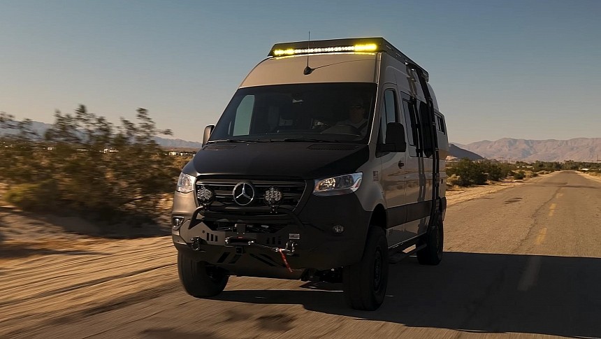 2022 4x4 Mercedes-Benz Sprinter Camper Van