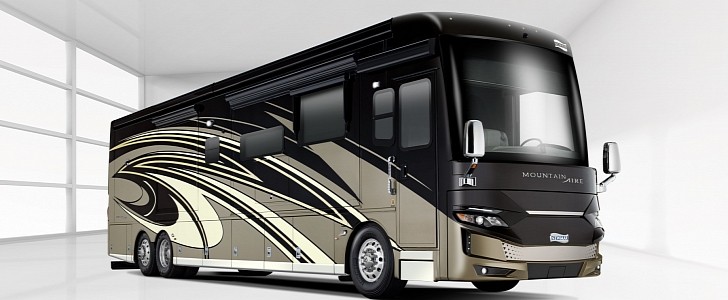 The 2022 Mountain Aire motorhome boasts 500 HP and impressive torque, for getting up those hills