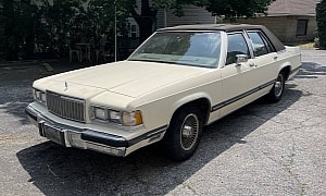 $5,000 ’89 Grand Marquis LS Is Baller on a Budget Personified