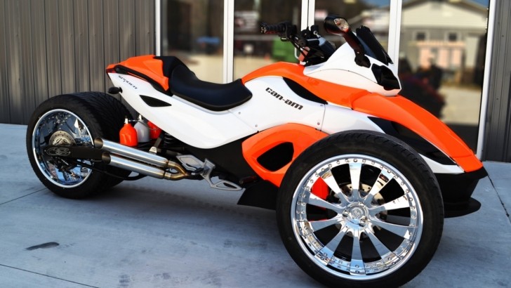 Hotrod Wide Tire Kits for Can-Am Spyder by C&S Custom