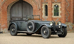 60 Year-Old Mercedes Barn Find Going to Auction