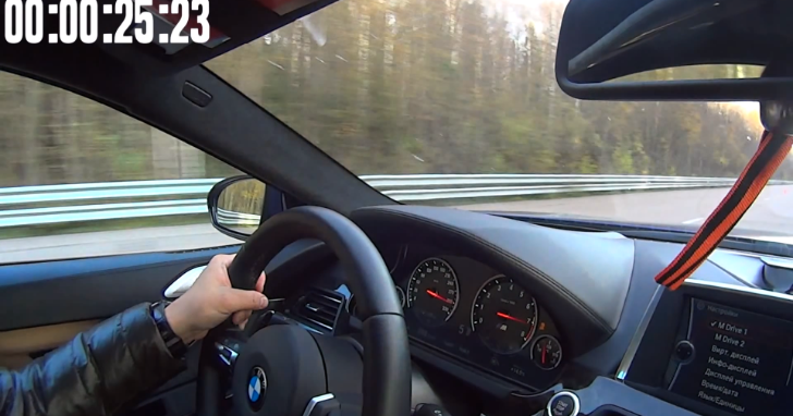 BMW F13 M6 at 300 km/h