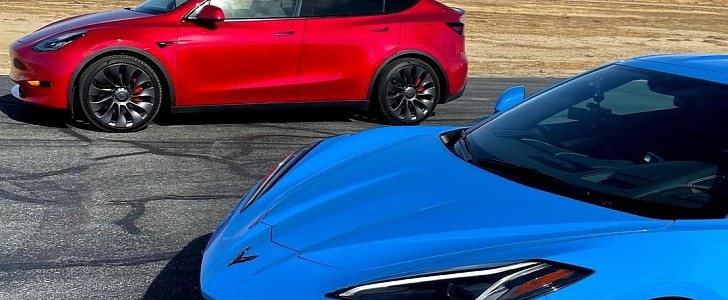 $70,000 Tesla Model Y Is About as Fast as a C8 Corvette, Drag Race Shows