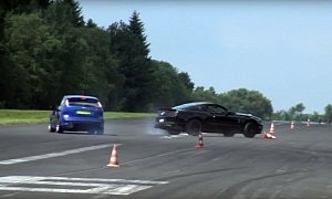 720 HP Shelby Mustang GT500 Almost Crashes into Ford Focus ST during Drag Race