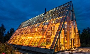 $738K Greenhouse Villa in Sweden Is the Ultimate Self-Sustainable House of the Future