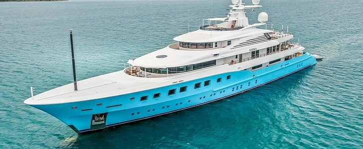$75 million superyacht Axioma will sell at auction on August 23 without reserve, "as is, where is"