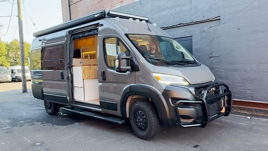 $75K Camper Van Enables Comfortable Off-Griding, Features a Massive King-Size Bed
