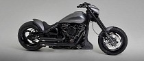 $77,000 Harley-Davidson Curve Queen Sure Seems Made for Royals Only