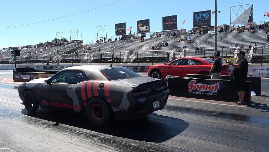 Dodge Charger SRT Hellcat drags Challenger, Mustang, Camaro on ImportRace
