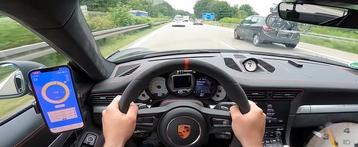 800 hp Porsche 911 GT2 RS top speed run on Autobahn