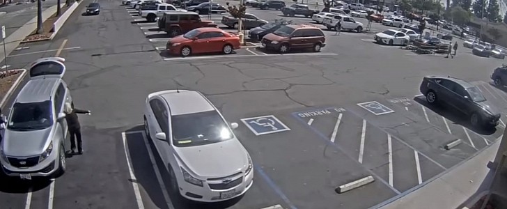 Surveillance video of carjacking in supermarket parking lot