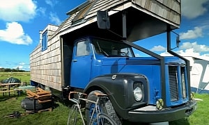 '86 Scania Is Living Its Best Life as a DIY Housetruck