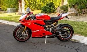 885-Mile 2015 Ducati 1199 Panigale R Looks Ostentatiously Tidy, But It Doesn’t Come Cheap