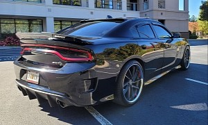 900-HP Dodge Charger SRT Hellcat Wears Pitch Black Better Than Vin Diesel’s Riddick