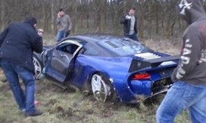 9ff GT9-R Totalled in the UK