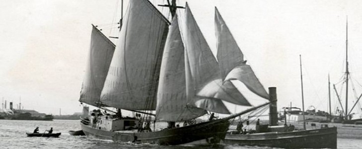 The Tukker was built in 1912 and operated as a cargo vessel