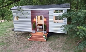 A Clever Layout Makes This Two-Bedroom Tiny Home Extra Flexible and Cozy