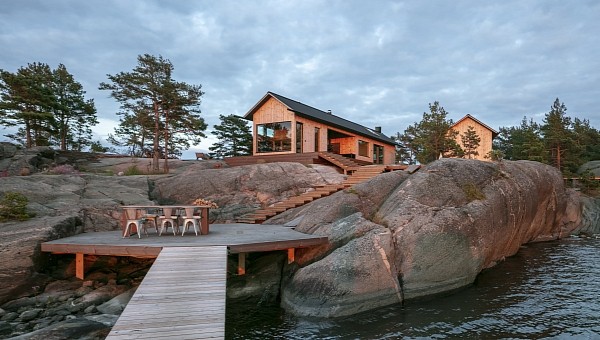 Project O is an off-grid luxury retreat built by a couple on their private island