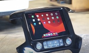 A Custom iPad Dash Is the Upgraded CarPlay Apple Isn’t Yet Ready to Launch