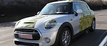 A Detailed Look at the New MINI 5-Door Hatch