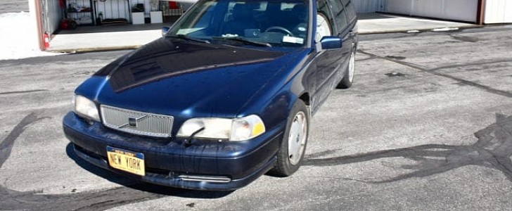 This Volvo V70 with the first and only legal "New York" New York vanity plate is selling for $20 million 