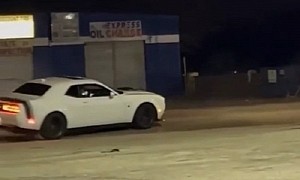 A Dodge Challenger Breaks a Wheel During Drifting and the Moment Sounds Pretty Expensive
