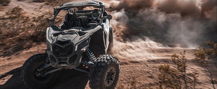 All the vehicles in the 2022 Maverick X3 lineup are powered by a 200 HP engine
