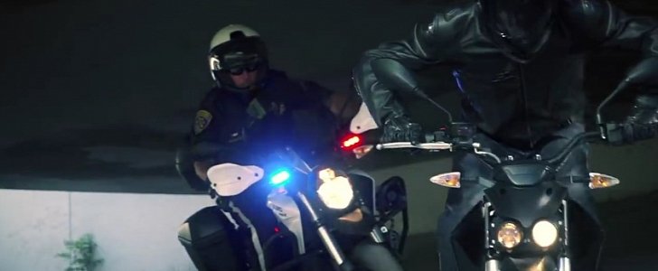 Police chase on Zero motorcycles