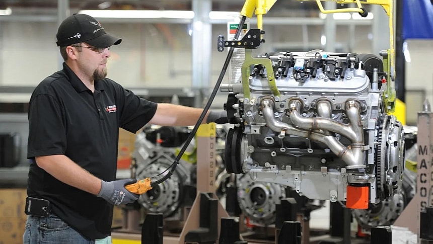 GM Performance Build Center LS7 engine production 