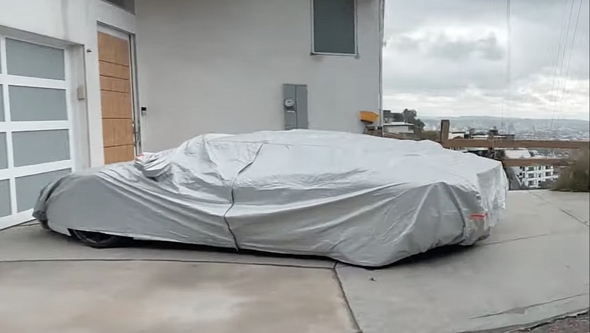 Lamborghini Aventador abandoned near Mickey Rourke's Hollywood home
