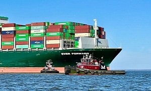 A Large Container Ship Is Still Stuck in Chesapeake Bay, Salvage Strategy Changed