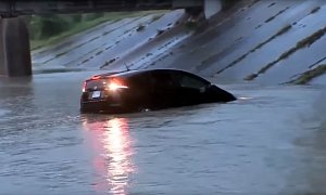 A Man from Houston Drives His Car Underwater on Live TV, Sinks It