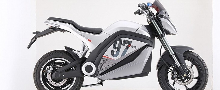 The new high-speed electric scooter will be produced at the Luyuan Guigang smart factory.