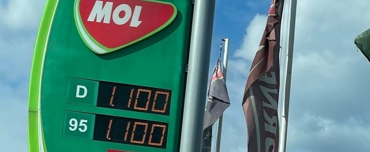 Gas Station Photo that Panicked Drivers in this European Country