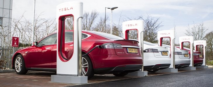 New Tesla Superchargers at Eclipse Park, Maidstone