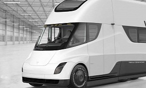 A Tesla Van With Solar Panels Is a Possibility, Elon Musk Tells Joe Rogan