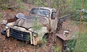 Abandoned 1953 GMC Truck Spent 30 Years on a Mountain, Comes Back to Life