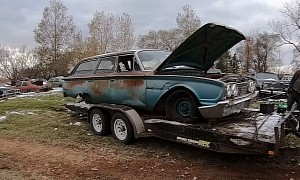 Abandoned 1960 Ford Ranch Wagon Gets Saved, Takes First Drive in 40 Years