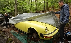 Abandoned 1978 Porsche 911 Targa Goes From Gross to Gorgeous After First Wash in 20 Years