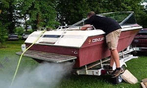 Abandoned $500 Big Block Powerboat Rumbles to Life After Sitting for Years, Sounds Brutal