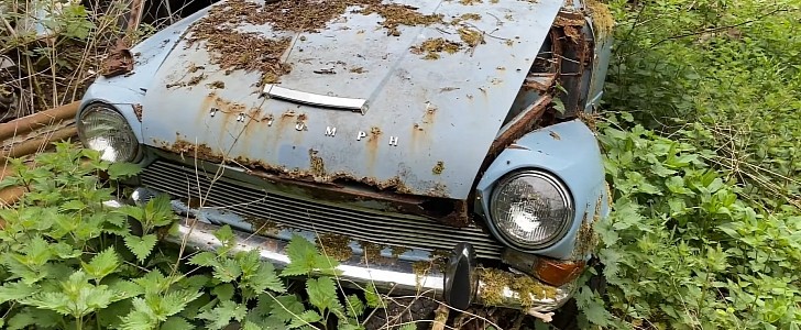 abandoned junkyard in the U.K.
