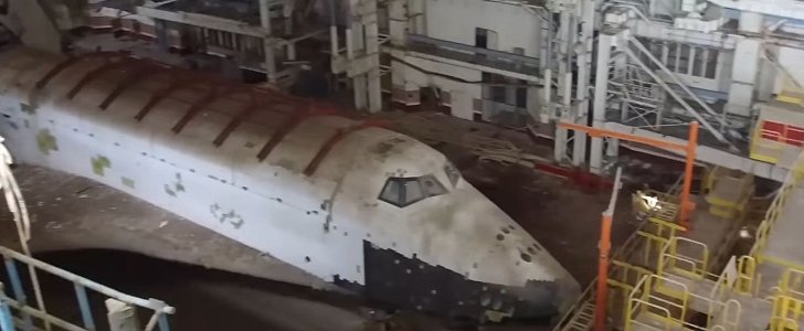 Abandoned Soviet Space Shuttle Filmed by Explorers in Military Facility